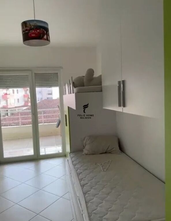 SHITET APARTAMENT 2+1 FRESK 160.000 EURO FH-99170