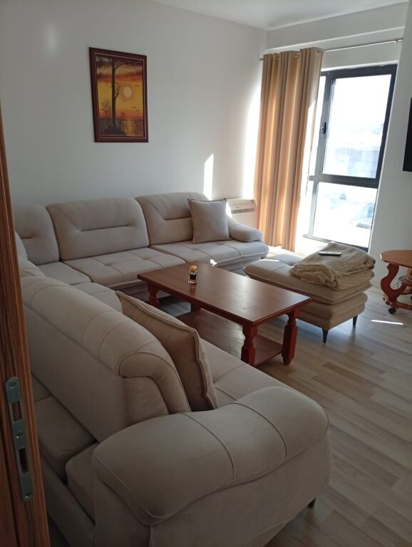 Affitto | Apartament 2 + 1 | Rruga 5 Maji | 600 €/mese