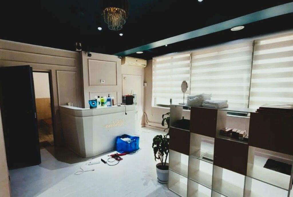 **LOCALE COMMERCIALE IN AFFITTO – MYSLYM SHYRI** ✨