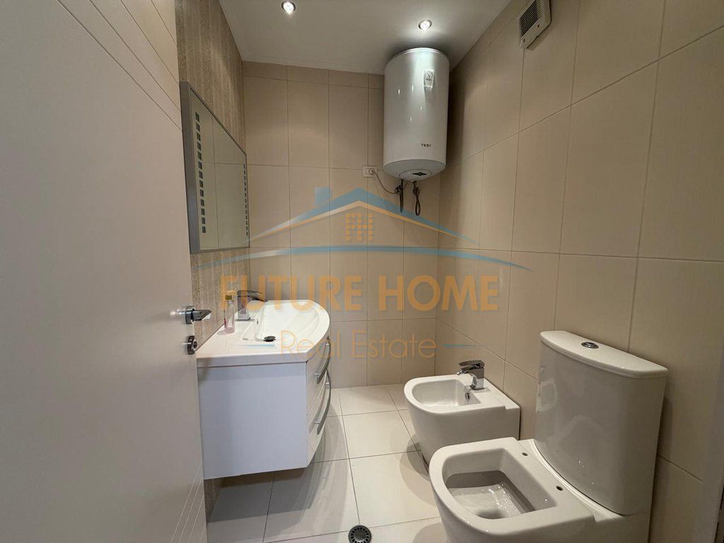 Qira, Apartament 2+1+2, Ish Ekspozita