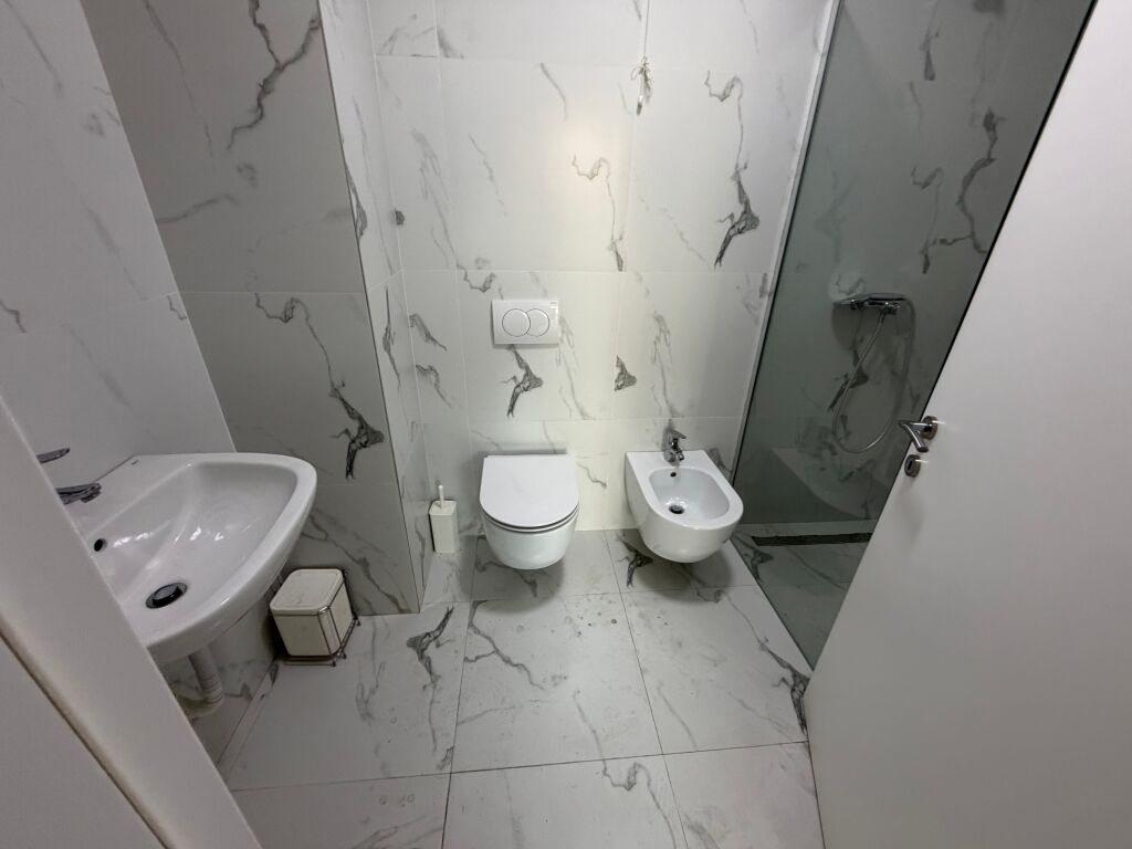 Office Space for Rent Lake View