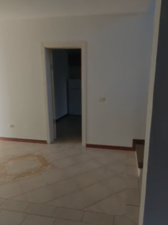 🏡 JEPET ME QIRA VILË 3-KATËSHE | GARDEN HILLS RESIDENCE – TEG