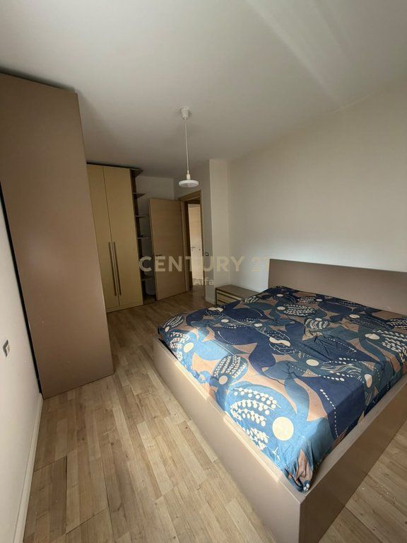 SHITET APARTAMENT 3+1+2| KOMPLEKSI MAGNET, 21 DHJETORI