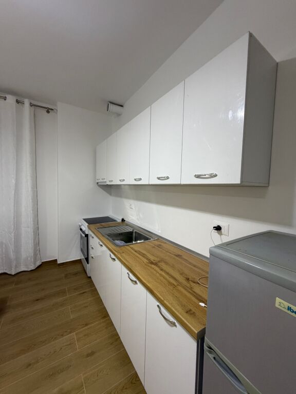 Appartamento 1+1 in affitto – Via Jordan Misja