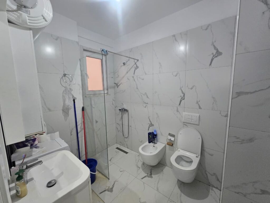 Apartament per shitje 1+1 ne Yzberisht