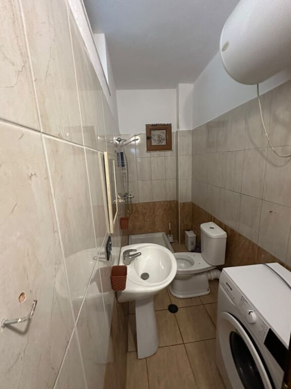 📍Fresk Affittasi Appartamento 1+1