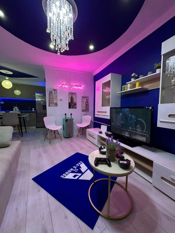 New Bazaar- 1+1 apartment for rent – 45,000 lek
