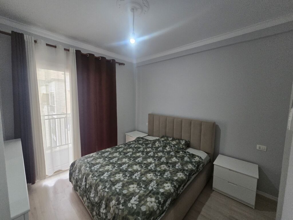 Apartament 1+1 per shitje Yzberisht !