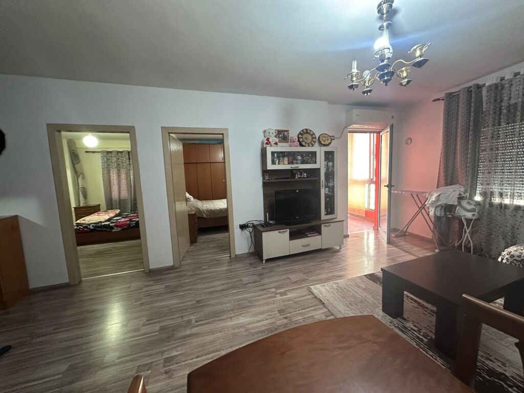 Apartament ne shitje