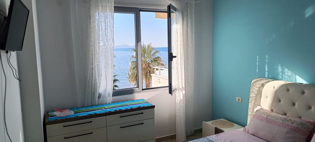 🏡 APARTAMENT 1+1 ME QIRA – LUNGOMAREVLORË
