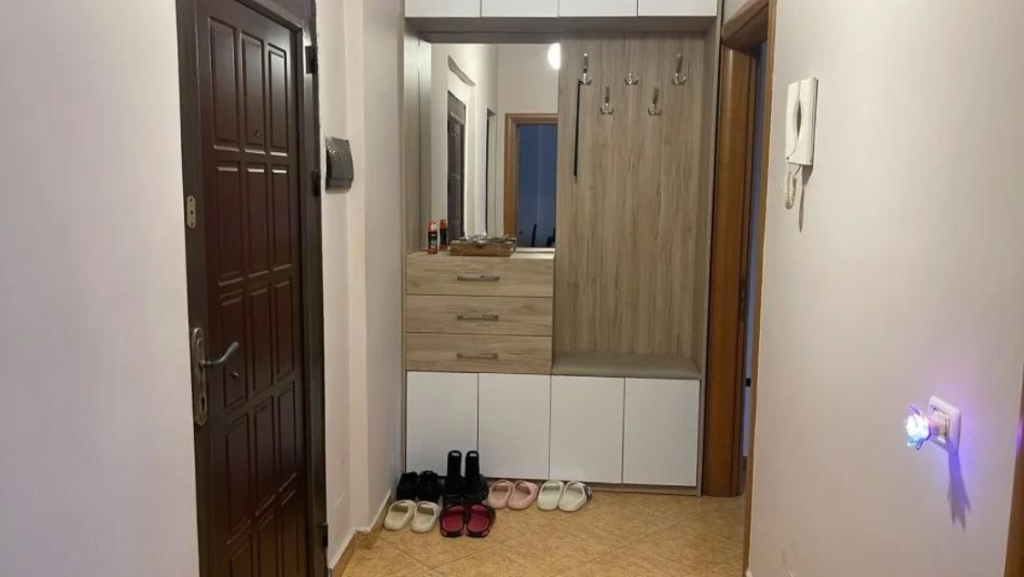 2+1 apartment for rent in Astir !