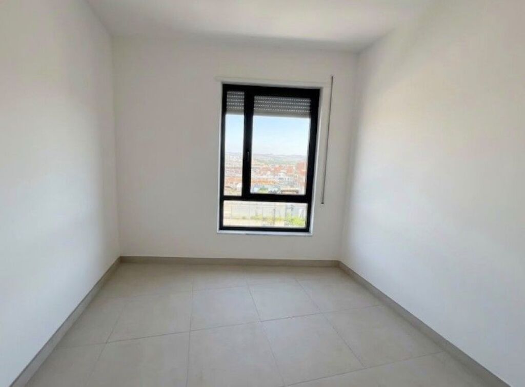 SHITET APARTAMENT 3+1+2 – ARB &amp; TRANS, 5 MAJI