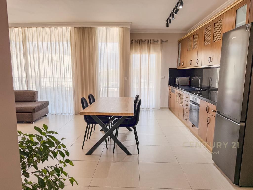 LUXURY APARTMENT FOR SALE 2+1+2+2 Parking Spaces | VIEW OF THE ARTIFICIAL LAKE 370,000 €