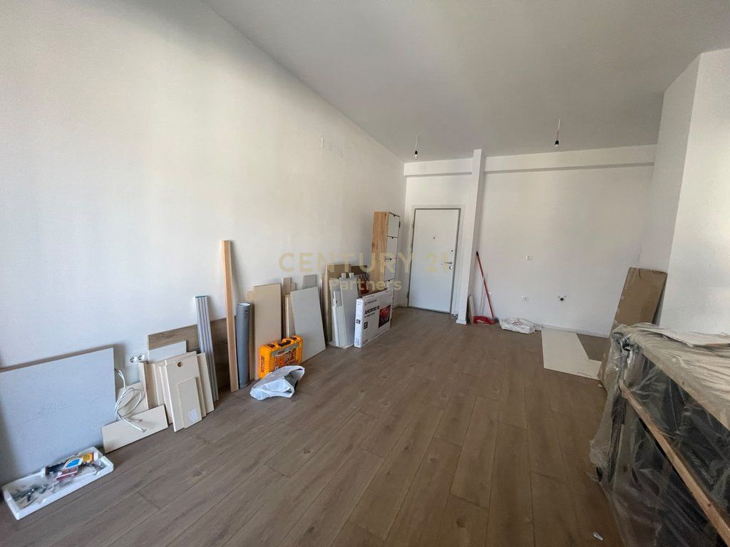 🏡 APPARTAMENTO IN VENDITA 2+1 – RESIDENZA KAIMI, ALI DEMI, TIRANA