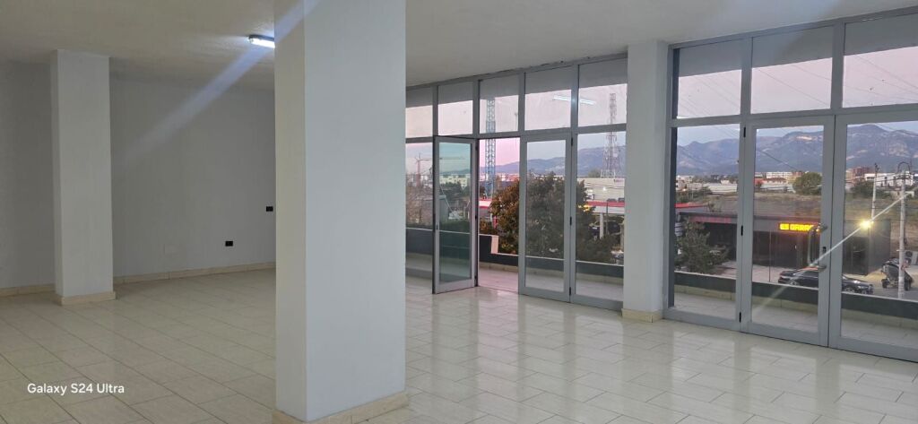 THE SECOND FLOOR OF THE BUILDING IS FOR RENT – NEAR TOP CHANNEL