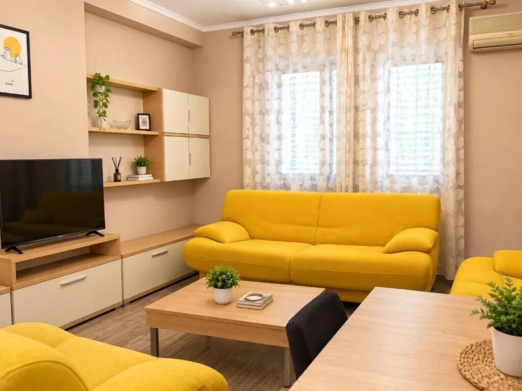 Ex-Parco, appartamento 2+1+2Wc in affitto. 70.000 Lekë