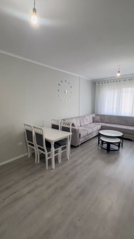 Shitje apartament 2+1+post parkimi -1