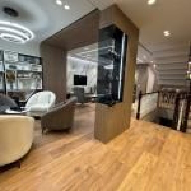 Tirana, 3-story villa for sale.
