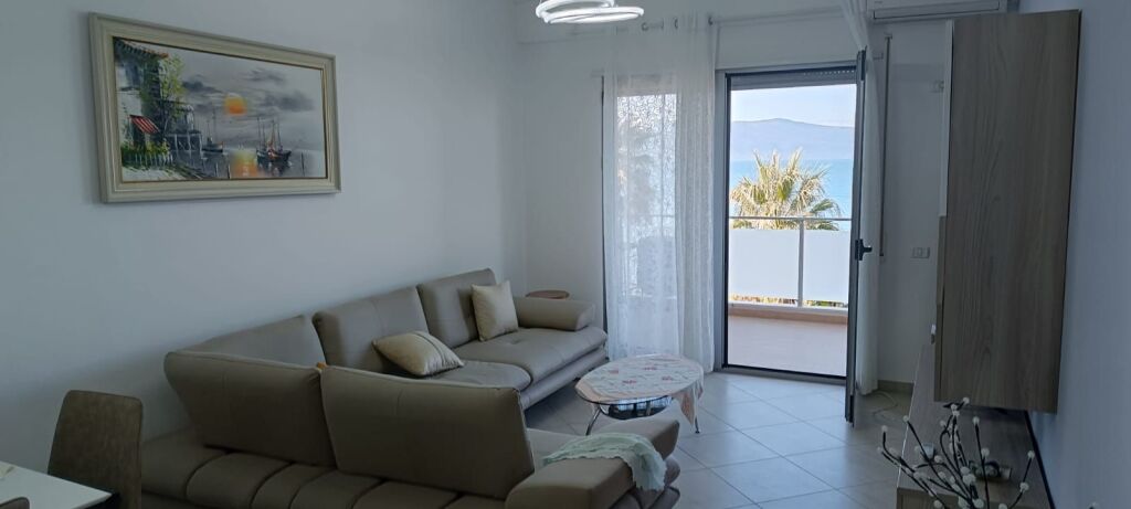 🏡 APARTAMENT 1+1 ME QIRA – LUNGOMAREVLORË