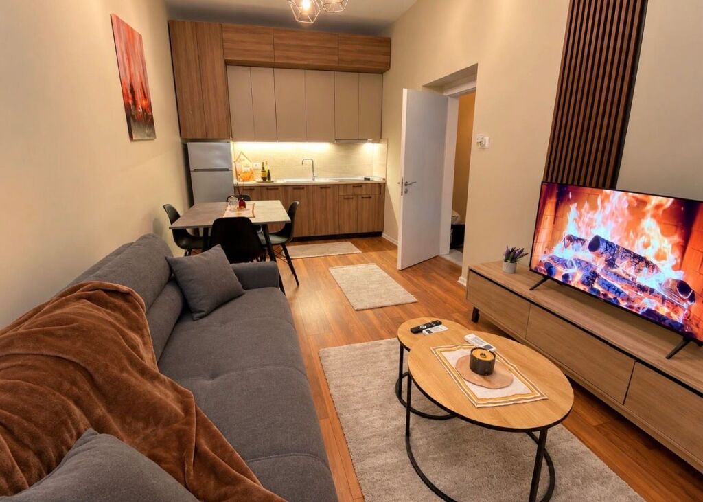 Jepet me qira apartament 1+1 në Bllok