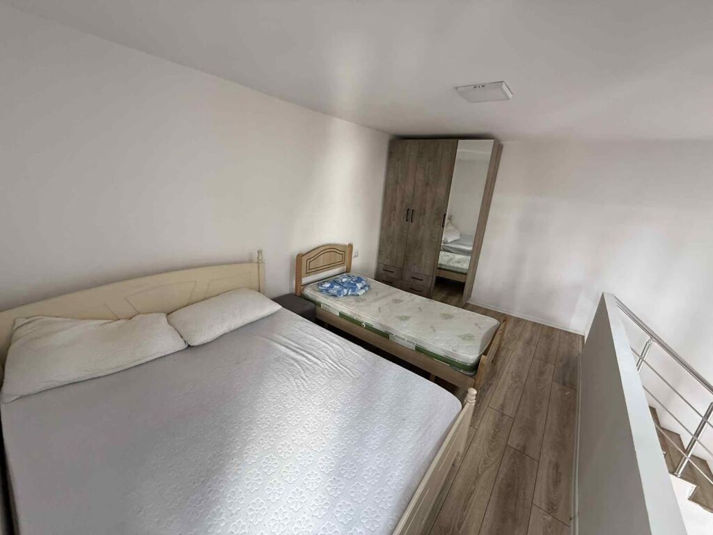 Shitje | Apartament, Dupleks 1 + 1 | Farmacia 10 | 100000 €