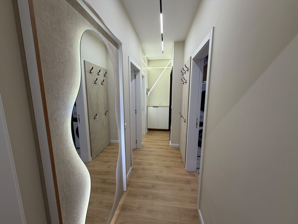 Qera apartament 2+1 ,Tek 5 maji cmimi 60000 leke