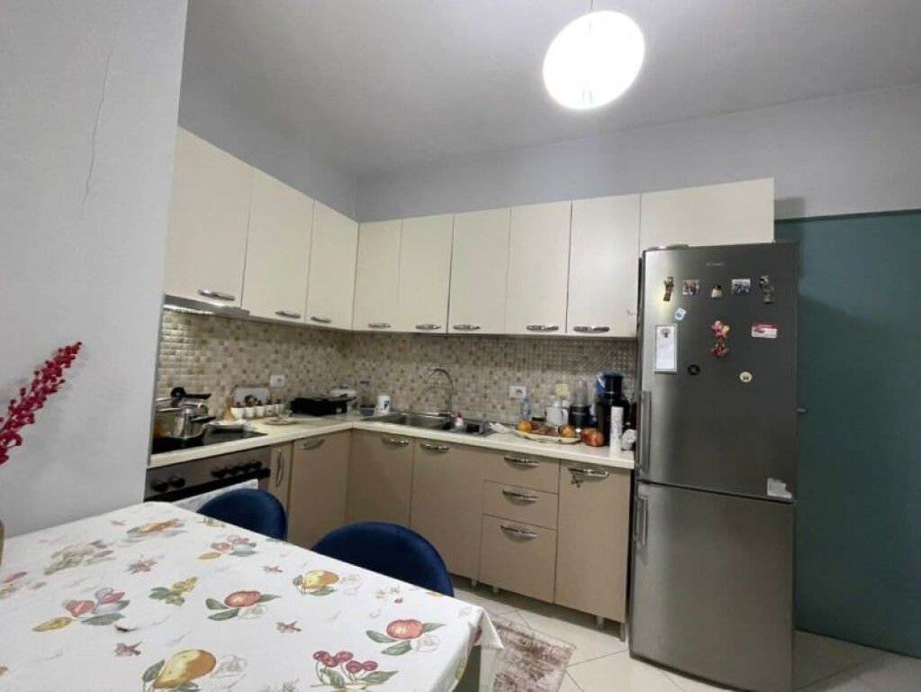 JEPET ME QIRA APARTAMENT 1+1 – 21 DHJETORI, KONTAKTI