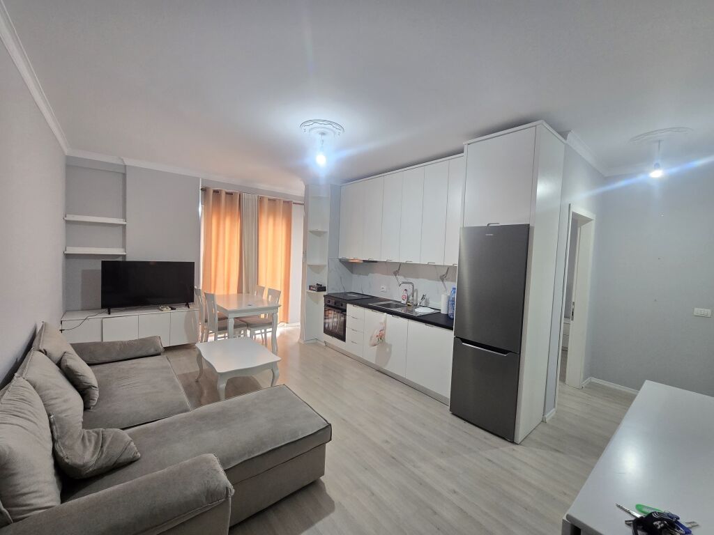 Apartament 1+1 per shitje Yzberisht !
