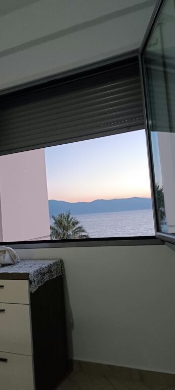 🏡 APARTAMENT 1+1 ME QIRA – LUNGOMAREVLORË