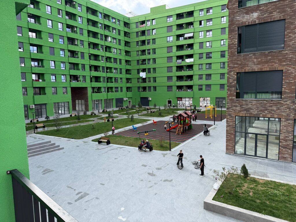 🏡 Jepet me qira super apartament 2+1 📍 Rruga 5 Maji, Tiranë