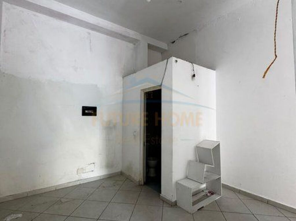 -Qera, Njësi Biznesi, Kazazi , Durrës