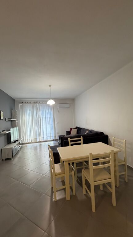 🌊 APPARTAMENTO 1+1 IN AFFITTO | LUNGOMARE, VLORË 🐾