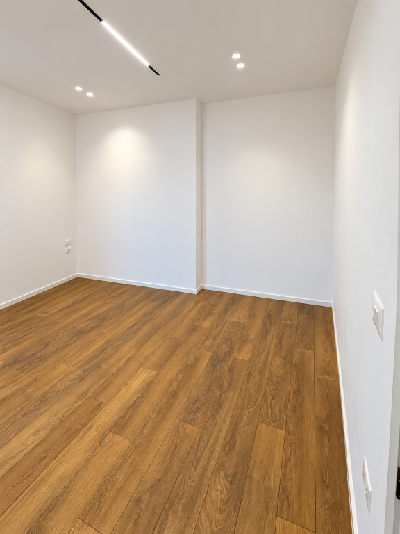 1+1 apartment for sale at 21 Dhjetori (Mozaiku)