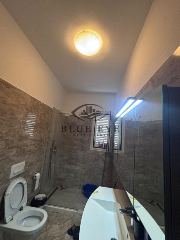 🏡 SHITET APARTAMENT 1+1 NË QENDËR TË SPITALLËS, DURRËS