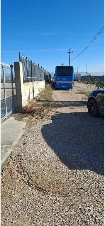 🏭 KAPANON INDUSTRIAL ME QIRA – SEKTORI RINIA, DURRËS 3500€