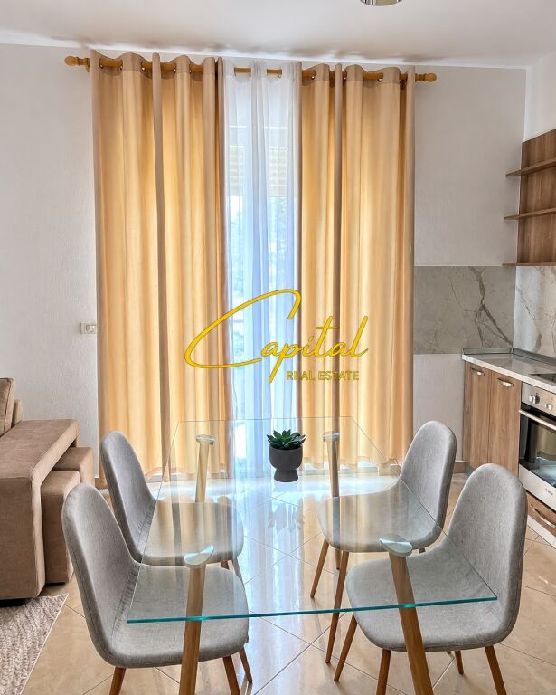 SHITET APARTAMENT 1+1 FRESKU 9.400.000 LEKE