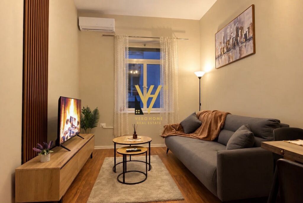 JEPET APARTAMENT 1+1+BLK ME QERA TE PALLATET AGIMI 70.000 LEKE