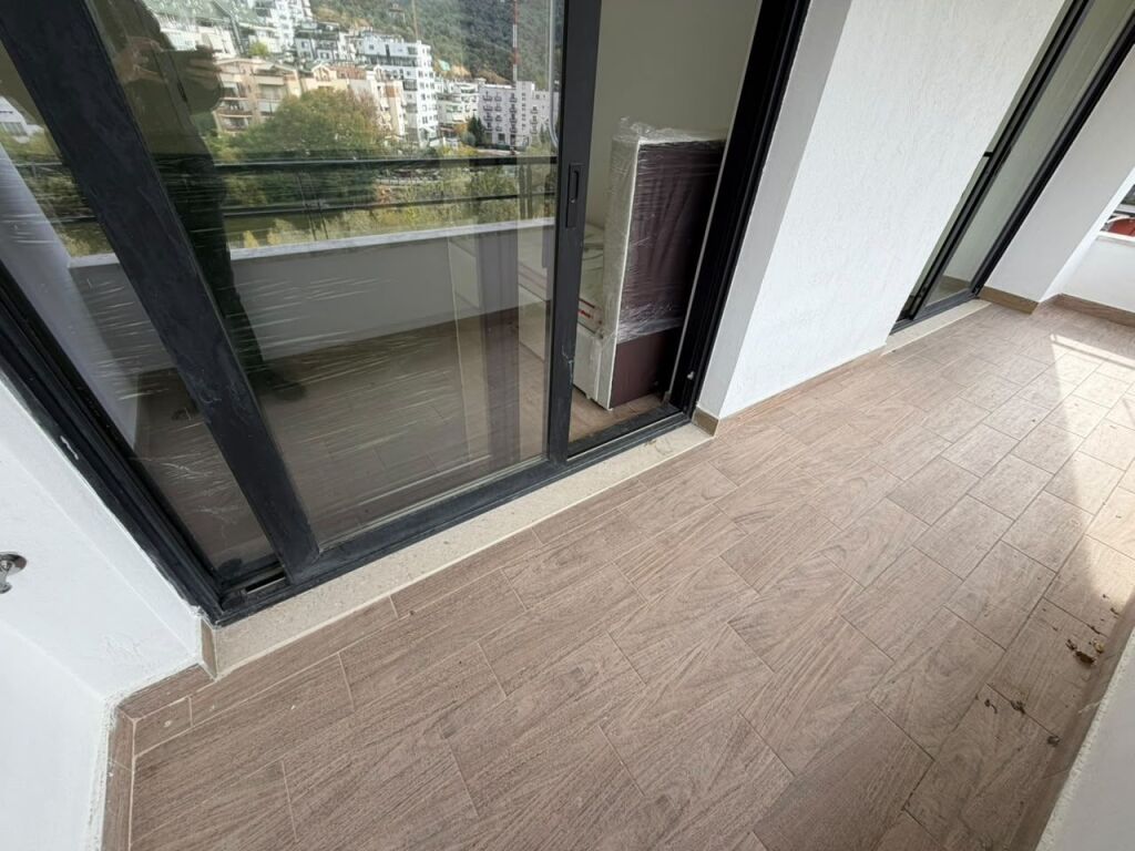 🏡 2+1 apartment for sale  📍 Dry Lake, “Hamdi Garunja” Street