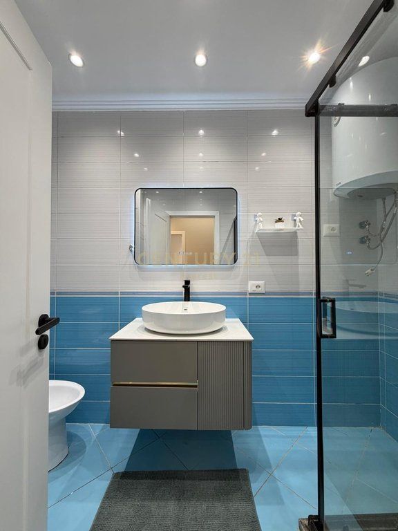 ASTIR-BAR ARTISTI, VENDIAMO APPARTAMENTO 2+1+2 199,000 €