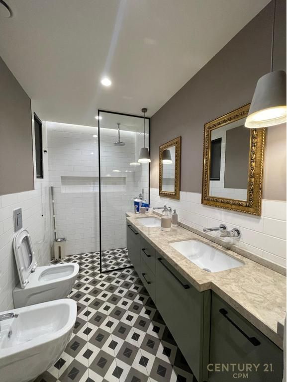 2+1 APARTMENT FOR RENT WITH PARKING SPACE AT TOWER BRIDGE 3 !