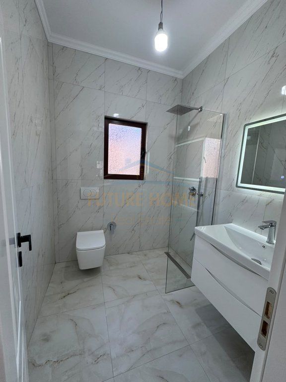 🏡 Apartament 1+1 në shitje – Rruga Frosina Plaku, Tiranë