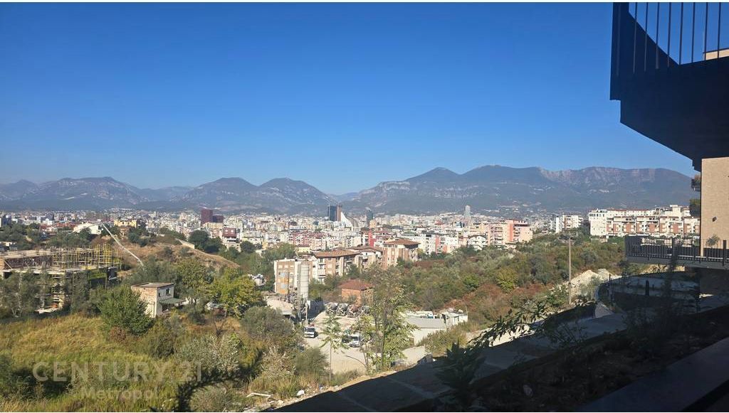 Japim me qira apartament 2+1+2+ parkim te Rezidenca Kodra e Diellit 2!