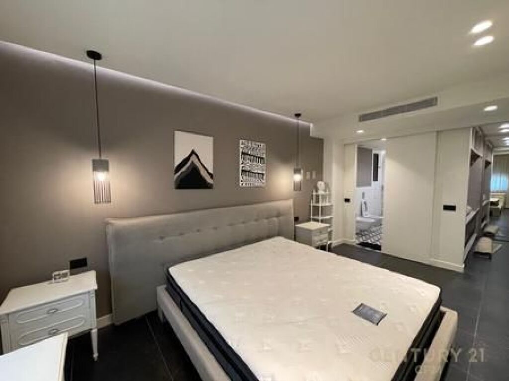 2+1 APARTMENT FOR RENT WITH PARKING SPACE AT TOWER BRIDGE 3!
