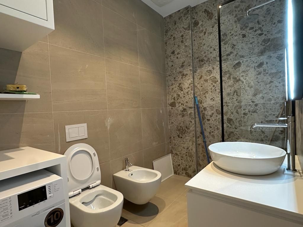 APARTAMENT 1+1 PER QIRA !