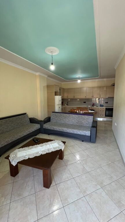 APARTAMENT 2+1 ME QIRA – LUNGOMARE, VLORË