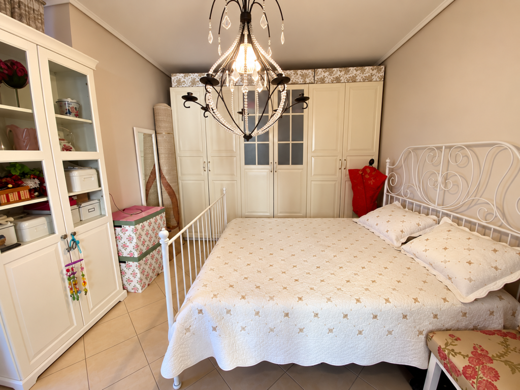 Shitet, Apartament 1+1, Kopshti Zoologjik, Tiranë.