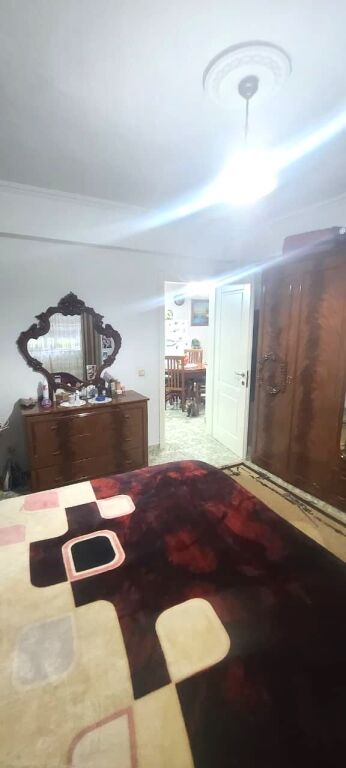 Shitet Apartament 2+1 tek Rruga Dritan Hoxha, Prane Bllokut Gintash ne Tirane