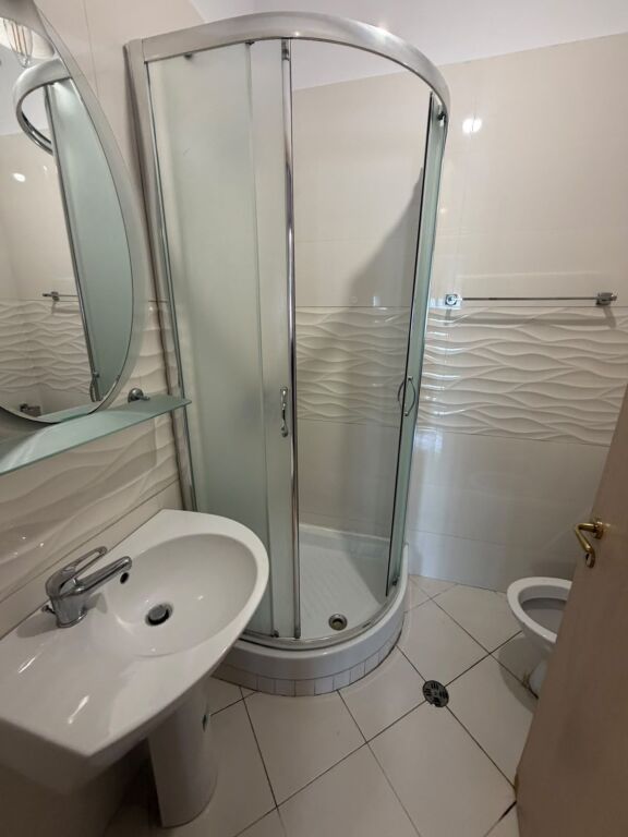 Apartment for rent 2+1+2 in Komuna e Parisit