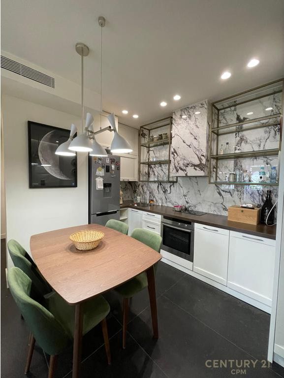 2+1 apartment for rent at Tower Bridge 3 in the Oxhaku area