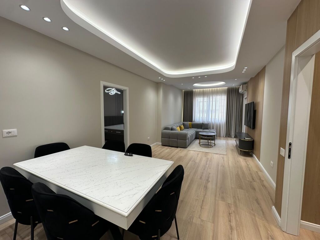 Shitet Apartament 2+1+2 📍Astir, Bar Artisti